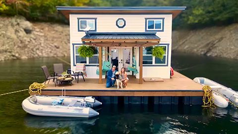 Keeping Afloat with the Joneses